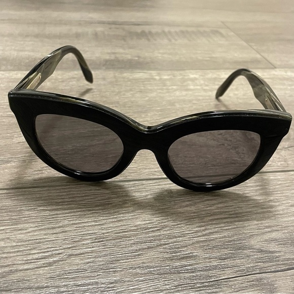 Victoria Beckham Black Layered Cat Eye Sunglasses - Picture 10 of 11